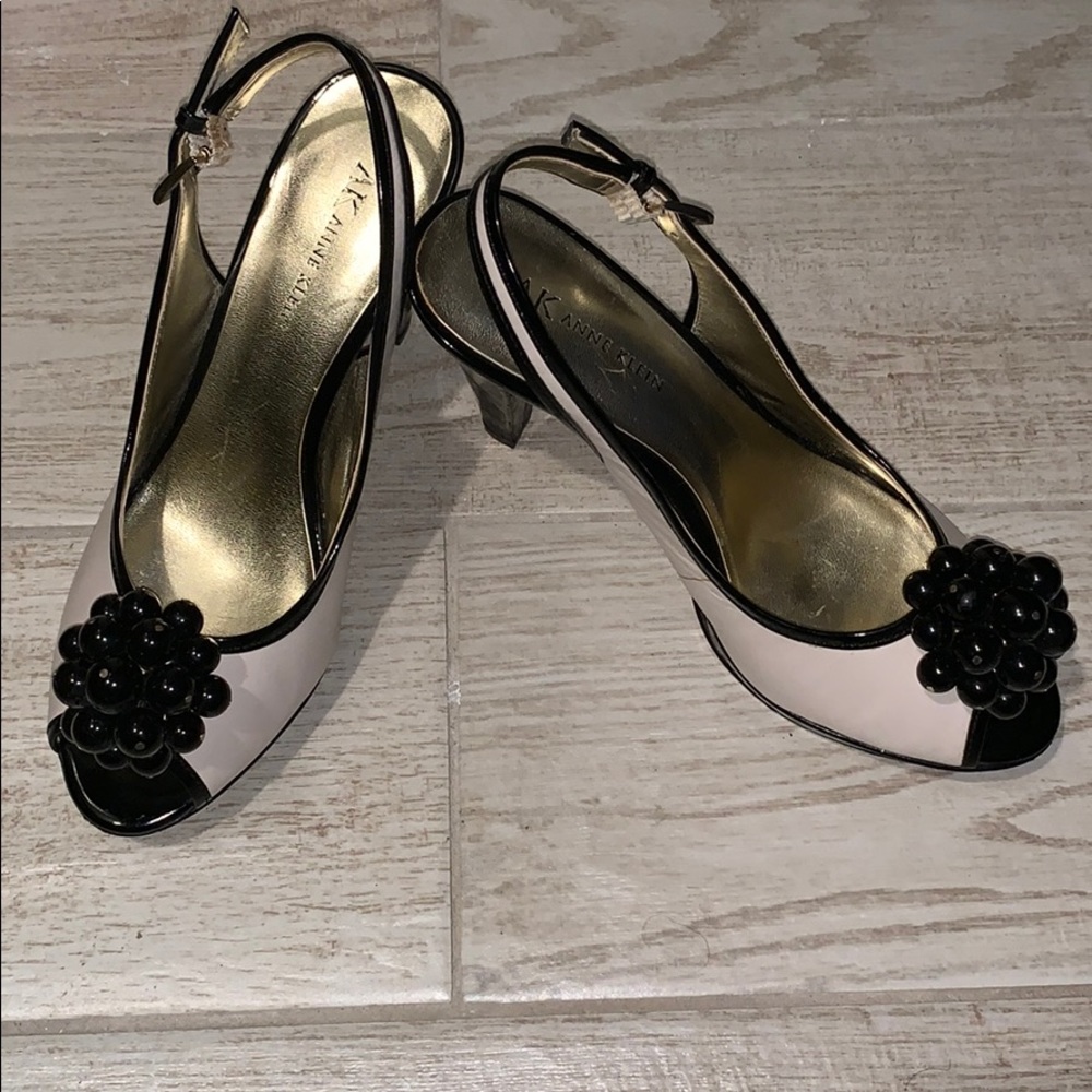 Cream & Black Heels Perfect for Work or Party!
